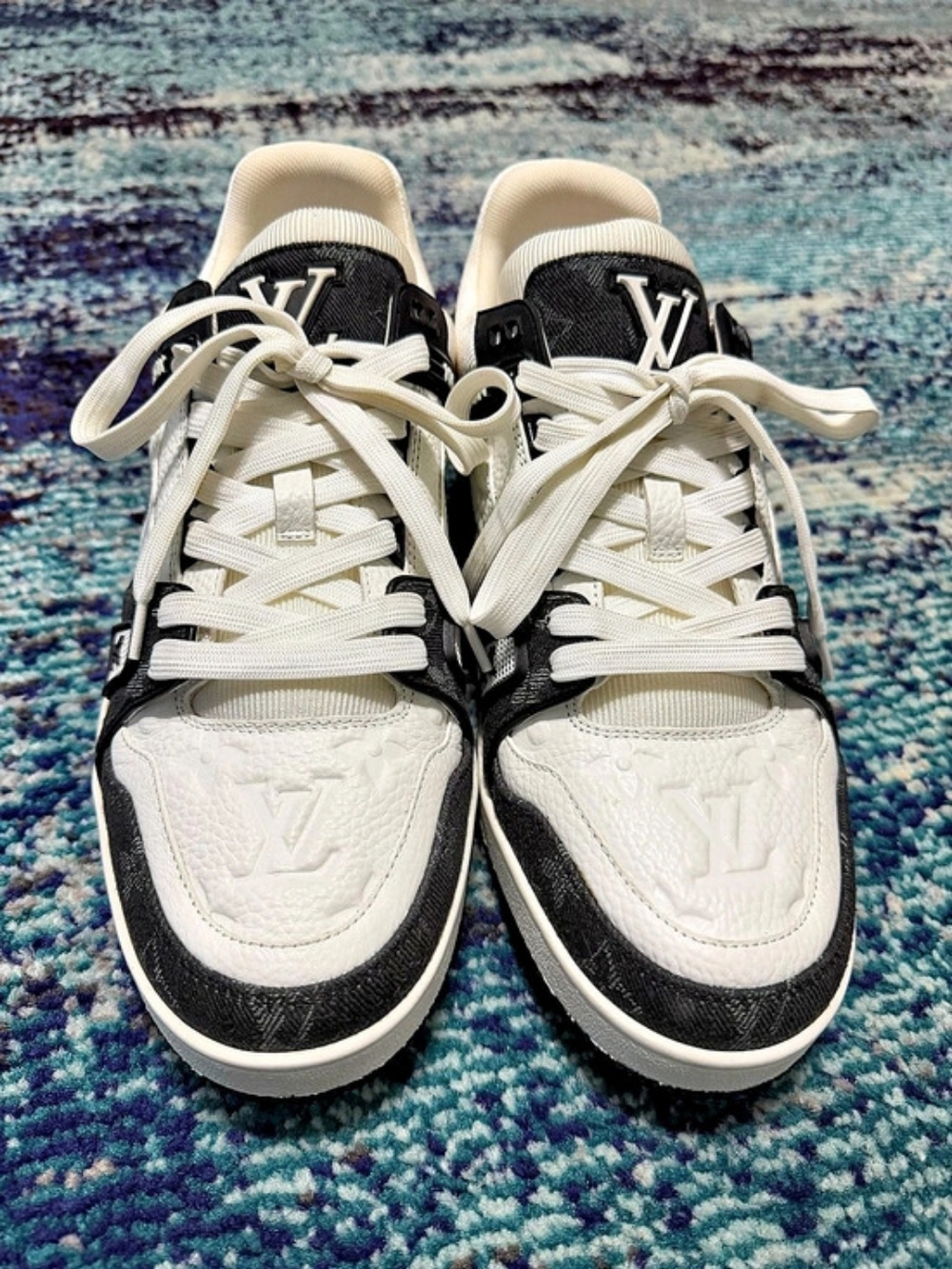 Louis Vuitton LV Trainer Sneaker Black White Women's Sneakers US 10 White &